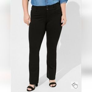 Torrid NWT black dress pant